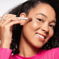 essence All in One Blending Brush 01 Blending Hero