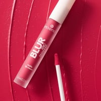 essence BLUR Crème à lèvres mate « Soufflé » 04 Main Feed 3,6 ml