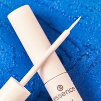 essence COLOR it! Liquid Eyeliner 02 White 3ml