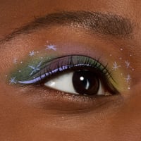 essence COLOR it! Flüssiger Eyeliner 03 Light Lilac 3ml