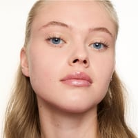 essence Extreme Shine Volume Lipgloss 101 Milky Way 5ml (0.17floz)