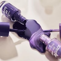 essence Smalto Gel per Unghie 66 Give Me Space 8ml