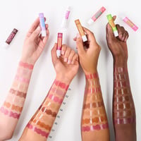 essence JUICY BOMB Glossy Butter Balm 02 So Berry Cute 2.5g
