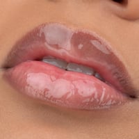 essence Juicy Bomb Shiny Lipgloss 101 Lovely Litchi 10ml