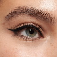 essence Kajal Pencil 01 Black 1g