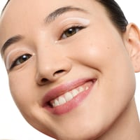 essence Kajal Pencil 04 White 1g
