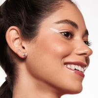 essence Meta Glow Duo-Chrome Eye Pencil 01 Chromatic Love 0.22g