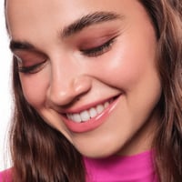 essence Satin Blend Gel Eyeliner 05 Rich Burgundy 0.22g