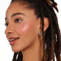 essence Soft Baked Blush 50 Berry Bliss 4.5g