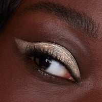 essence Soft Touch Eyeshadow 07 Bubbly Champagne 2g