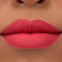 essence 8h Matte Liquid Lipstick 07 Classic Red 2.5ml