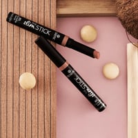 essence The Slim Stick 102 Over The Nude 1.7g