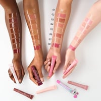 essence The Super Peptide Glossy Lip Treatment 05 Holomazing! 10ml