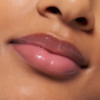essence The Super Peptide Glossy Lip Treatment 05 Holomazing! 10ml