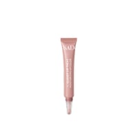 IsaDora Glossy Lip Treat مرطب وملون الشفاه