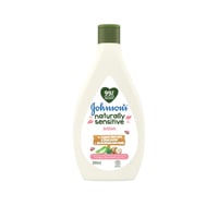 Johnson's أطفال Naturally Sensitive Aloe Vera & زبدة الشيا لوسيون 395ml
