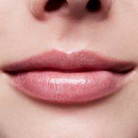 M.A.C Cosmetics Lipglass 321 Dreamy 3.1ml