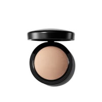 M.A.C Cosmetics Mineralize Skinfinish Natural Powder
