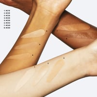 M.A.C Cosmetics خافي العيوب Pro Longwear NC20 9ml