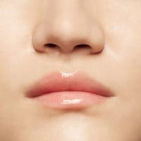 M.A.C Cosmetics Squirt أحمر شفاه بلاسم منتفخ 12 Heat Sensor 2.3g