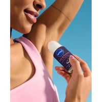 Nivea Pearl & Beauty Fine Fragrance 72h Anti-Perspirant Roll-On 50ml
