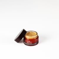 NUXE Rêve de Miel بلسم شفاه بالعسل مغذٍّ ومُصلِح للغاية 15g