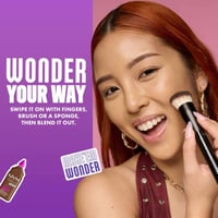NYX Pro Makeup Make'em Wonder كريم أساس مطفي ناعم قابل للتراكم 17 Medium Olive 30ml