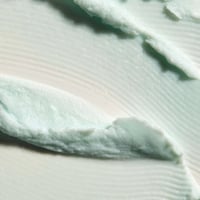 رغوة التنظيف من Omorovicza 150ml