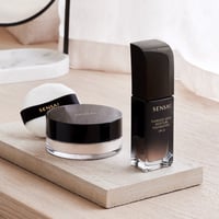 SENSAI Flawless Satin Moisture Foundation SPF25 FS204.5 Warm Beige 30ml