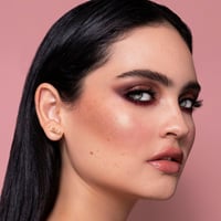 Sigma Beauty Cor-de-Rosa Eyeshadow Palette with Dual-Ended Brush
