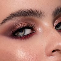Sigma Beauty Cor-de-Rosa Eyeshadow Palette with Dual-Ended Brush