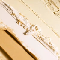 Sisley Paris Phyto-Teint Poudre Libre Perfecting Nega Kože-Infused Rastresiti Puder 1 Shimmer 12g