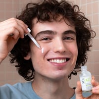 SVR Ampoule Flash [AZ] Sebiaclear Concentrado Antiimperfecciones Ácido Azelaico 30ml