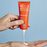 SVR Sun Secure سائل بلمسة نهائية غير مرئية وملمس جاف لوشن واقٍ من الشمس SPF50+ 50ml