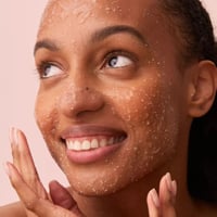 Topicrem Ultra-Moisturizing 3-In-1 Gentle Scrub 200ml