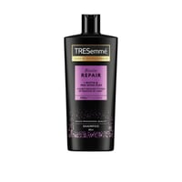 TRESemmé Biotin Repair Shampoo 685ml