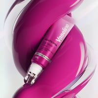 Vaseline Gluta-Hya Lip Serum Gloss SPF15 Royal Plum 10ml (0.34floz)