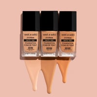 Wet n Wild Photo Focus Matte Foundation Classic Beige 30ml