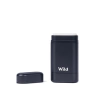 علبة Wild سوداء وديودورانت طبيعي قابل لإعادة التعبئة بعطر Ocean Mist 40g
