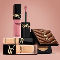 Yves Saint Laurent Fard à joues liquide « Make Me Blush » 54 Berry Bang 15 ml