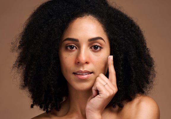 What Skincare Should You Use During Allergy Season?