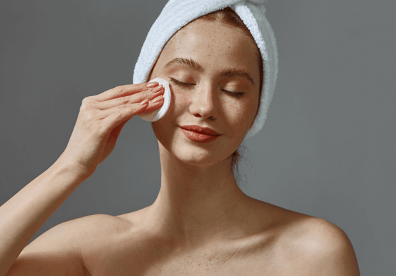 How to Exfoliate Your Skin at Home: A Complete Guide