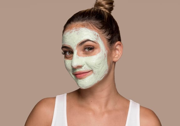 Top 8 Beste Feuchtigkeitsspendende Gesichtsmasken Für Alle Hauttypen