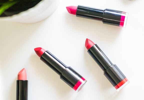 Types of Lipstick & Lip Makeup: A Full Guide