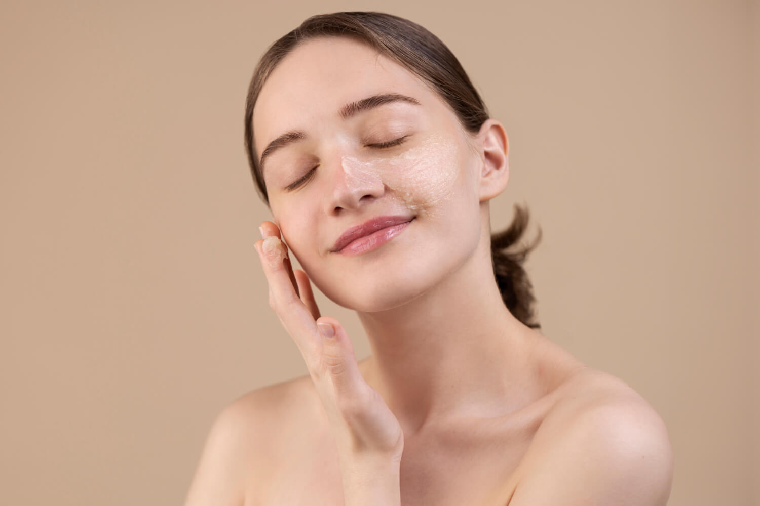 What’s the Right Order for Skincare Routine Application?